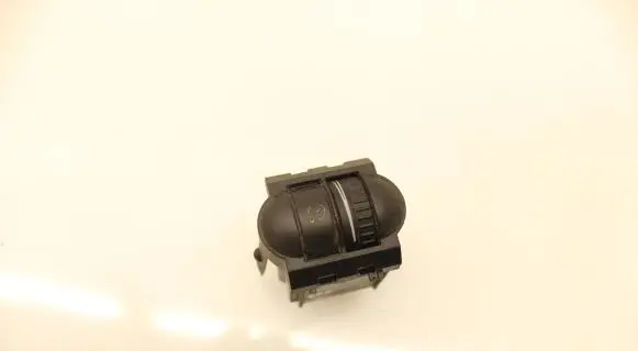 Volkswagen Jetta V Other switches/knobs/shifts 1K0941334A