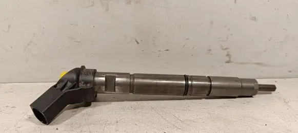 Audi Q7 4M Fuel injector 0445117067 059130277ED