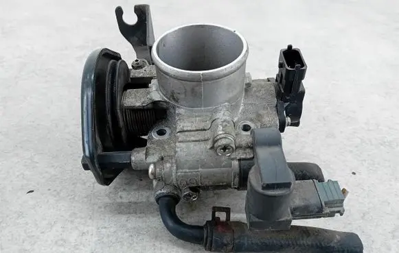 Hyundai i20 (PB PBT) Throttle body valve 3510003000