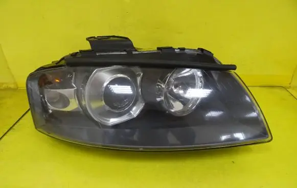 Audi A3 S3 8P Headlight/headlamp 8P0941004D 0301206272