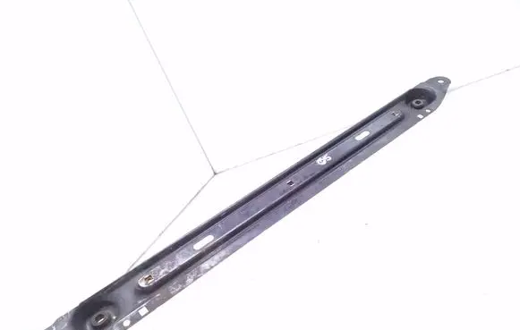 Peugeot 308 Bottom radiator support slam panel 
