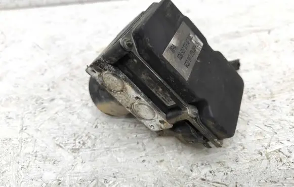 Volkswagen Polo IV 9N3 ABS Pump 6Q0907379AF
