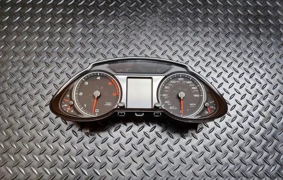 Audi Q5 SQ5 Speedometer (instrument cluster) 8R0920981H
