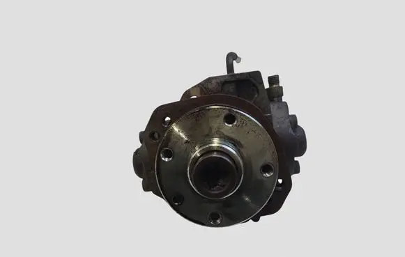 Nissan X-Trail T30 Fuel injection high pressure pump 16700AW403 2940000123