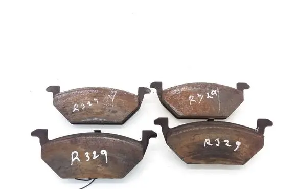 Volkswagen Jetta V Brake pads (front) 