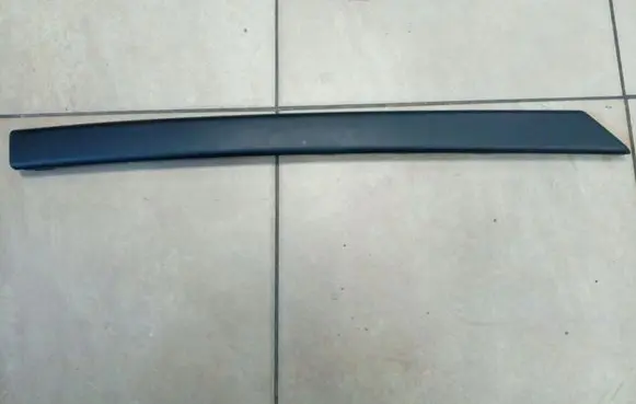 Seat Leon (1P) Front door trim bar 1P0867197