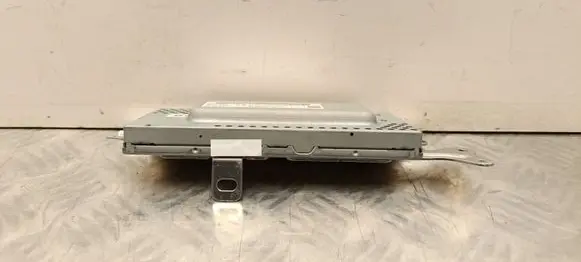 Tesla Model 3 Antenna control unit 107975500E