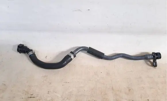 BMW X1 F48 F49 Engine coolant pipe/hose 
