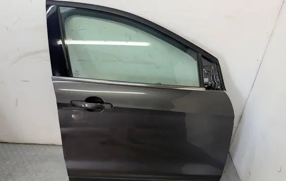 Ford Kuga II Front door