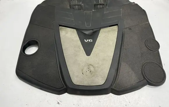 Mercedes-Benz R W251 Engine cover (trim) A6420101767