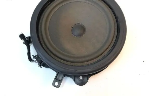Audi A3 S3 8P Front door speaker 8P0035411