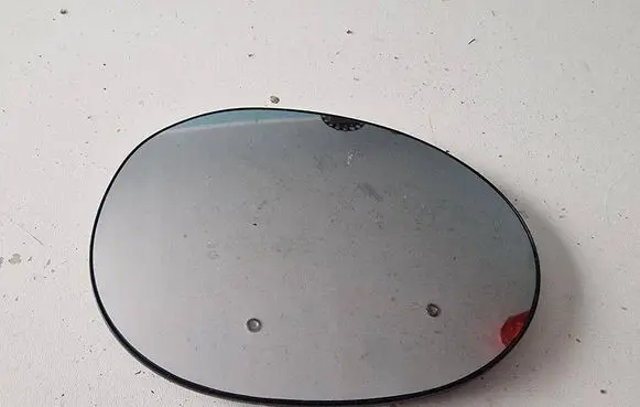 Toyota Aygo AB10 Wing mirror glass 2101-201