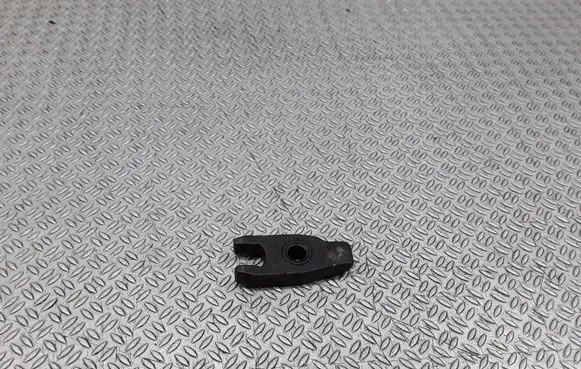 Peugeot 206 Fuel Injector clamp holder
