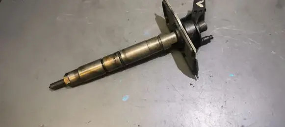 Audi A4 S4 B7 8E 8H Fuel injector 0986435358 0986435