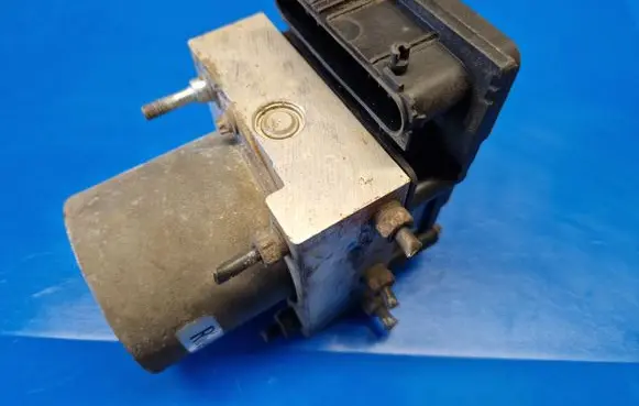 Ford Ranger ABS Pump 0265800523