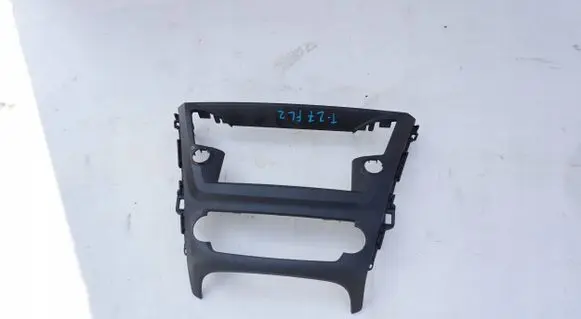 Toyota Avensis T270 Tailgate/trunk/boot open switch SKO71485