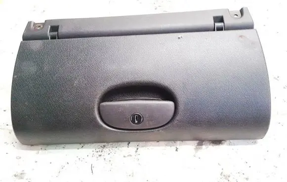 Opel Tigra A Glove box 90481726