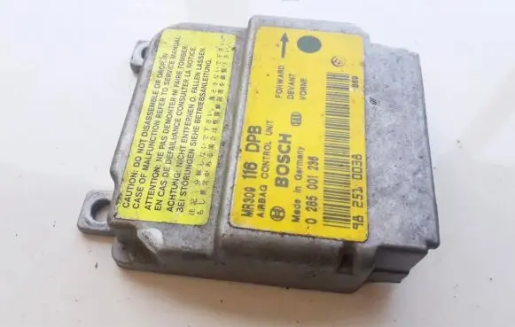 Mitsubishi Carisma Airbag control unit/module 0285001236 982510038