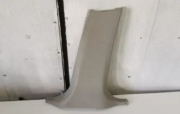 Mercedes-Benz E W212 (B) pillar trim (bottom) A2126904025