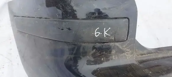 Rear bumper trim bar molding