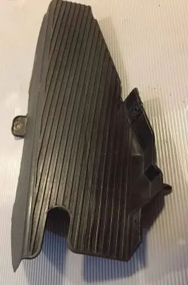 Mercedes-Benz W123 (B) pillar trim (bottom) 1239760060
