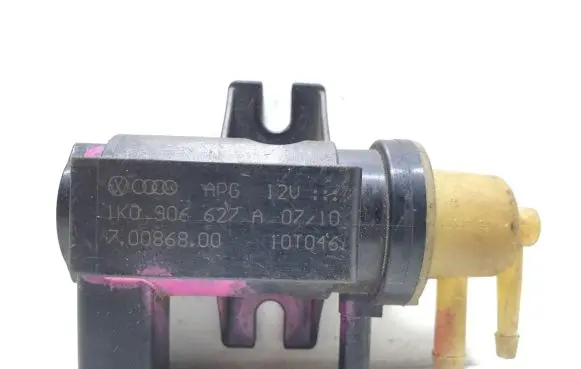 Volkswagen Tiguan Turbo solenoid valve 1K0906627A
