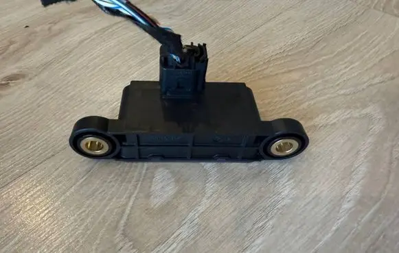 BMW 1 E81 E87 ESP acceleration yaw rate sensor 6850374 P72B0725Y 10170106923