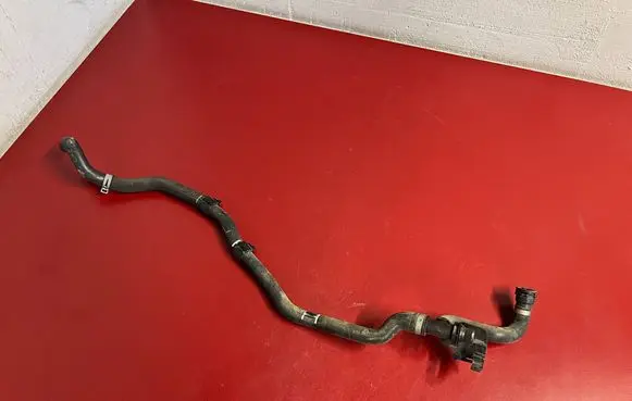 BMW X5 G05 Engine coolant pipe/hose 9398806 64219398806