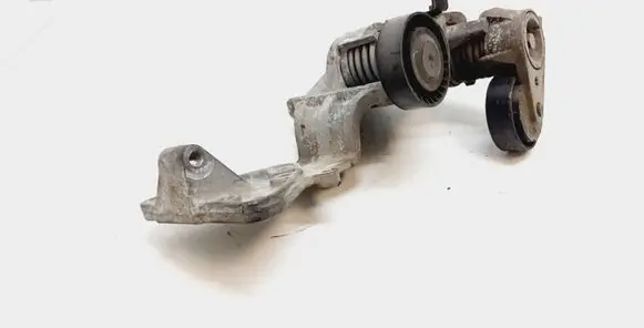 Volvo V50 Engine mounting bracket 31251652