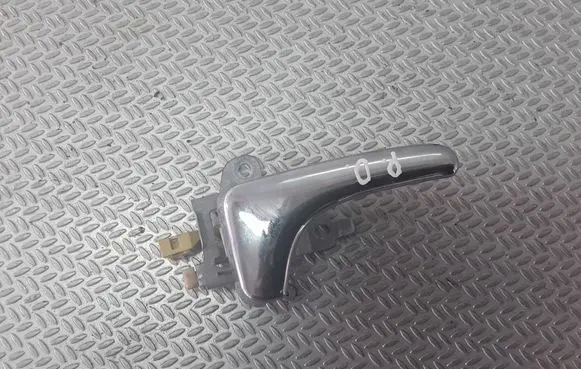 Volvo S40, V40 Front door interior handle