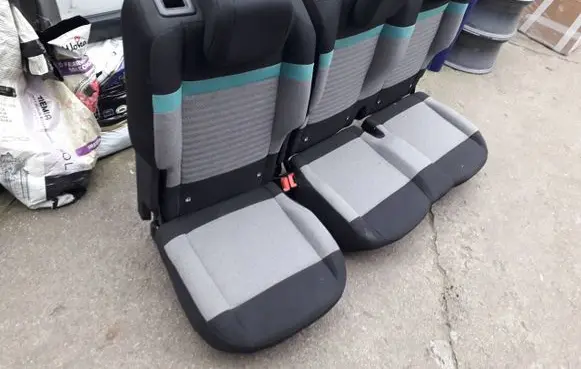 Citroen Berlingo Second row seats 