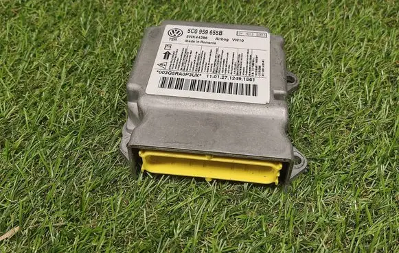 Skoda Yeti (5L) Airbag control unit/module 5C0959655B 5WK44286