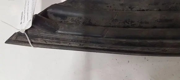 Volkswagen PASSAT B6 Front bumper lower grill 3C0853666