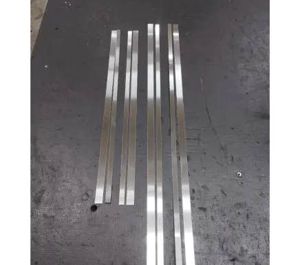 Mercedes-Benz E W124 sill trim set (inner) 1246800735 A1246800735 1246800835