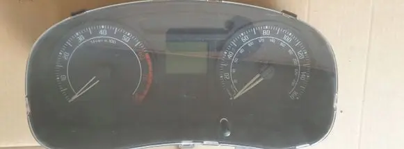 Skoda Fabia Mk2 (5J) Speedometer (instrument cluster) 5J0920900B