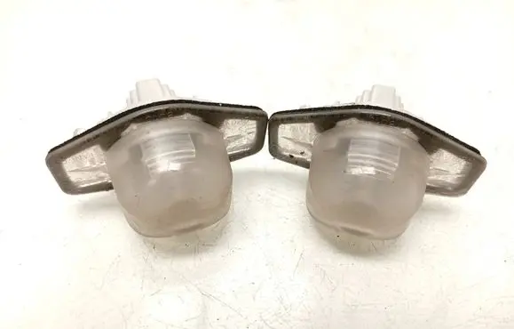 Honda CR-V Number plate light E44050