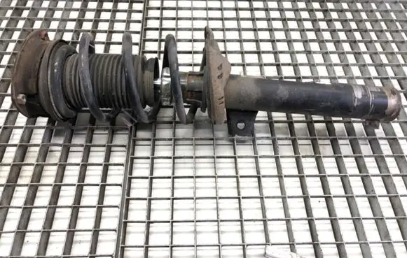 Volkswagen Golf VII Front shock absorber/damper 5Q0413031FN