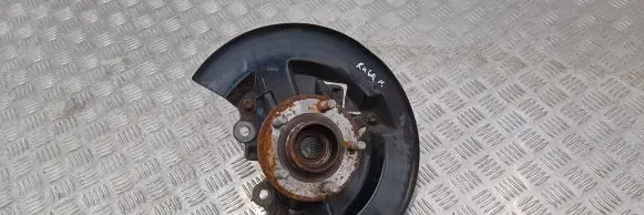 Ford Kuga II Front wheel hub C520FR