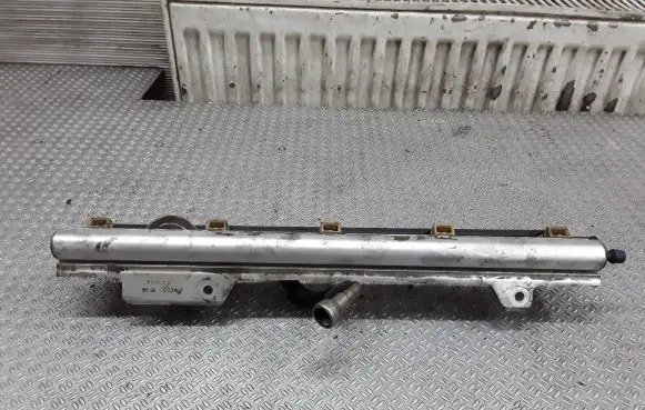 Volvo V70 Fuel injectors set 9186836