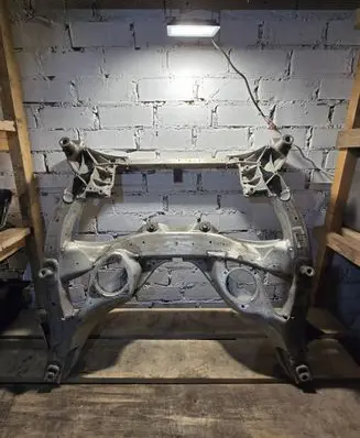 BMW 5 F10 F11 Front subframe 6778359