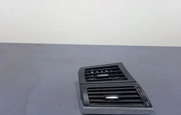 BMW X6 E71 Dashboard side air vent grill/cover trim 9227767