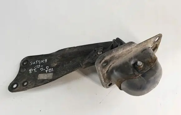 Skoda Superb B6 (3T) Rear control arm