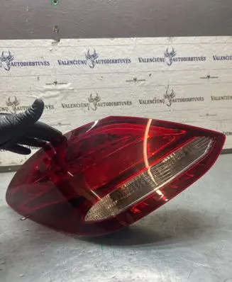 Mercedes-Benz C W205 Rear/tail lights A2058200164 YKP2007414 15137F