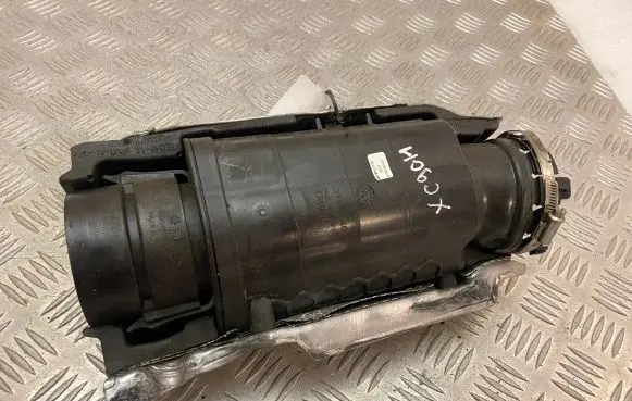 Volvo XC90 Intake resonator 31474846