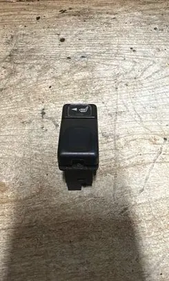 Volvo 850 Seat heating switch 9148765