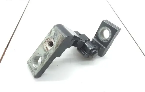 Front door upper hinge