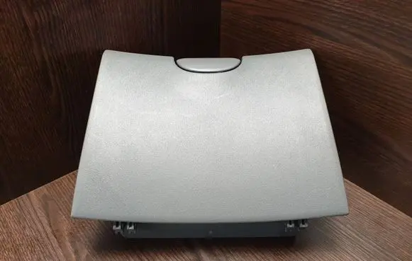 Toyota Yaris Glove box 5555052010
