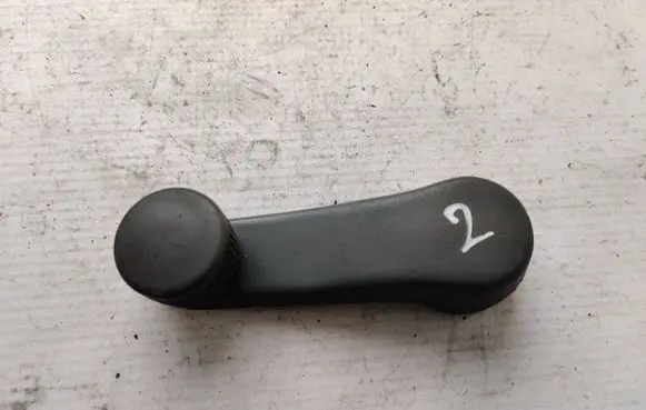 Mercedes-Benz Sprinter W901 W902 W903 W904 Front door window winding handle 1H0837581D