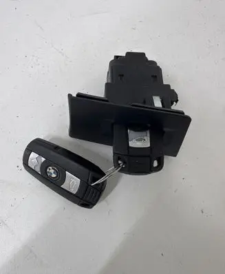 BMW 3 E90 E91 Ignition lock 10862510 6954719