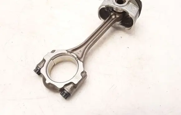 Toyota Yaris Piston 